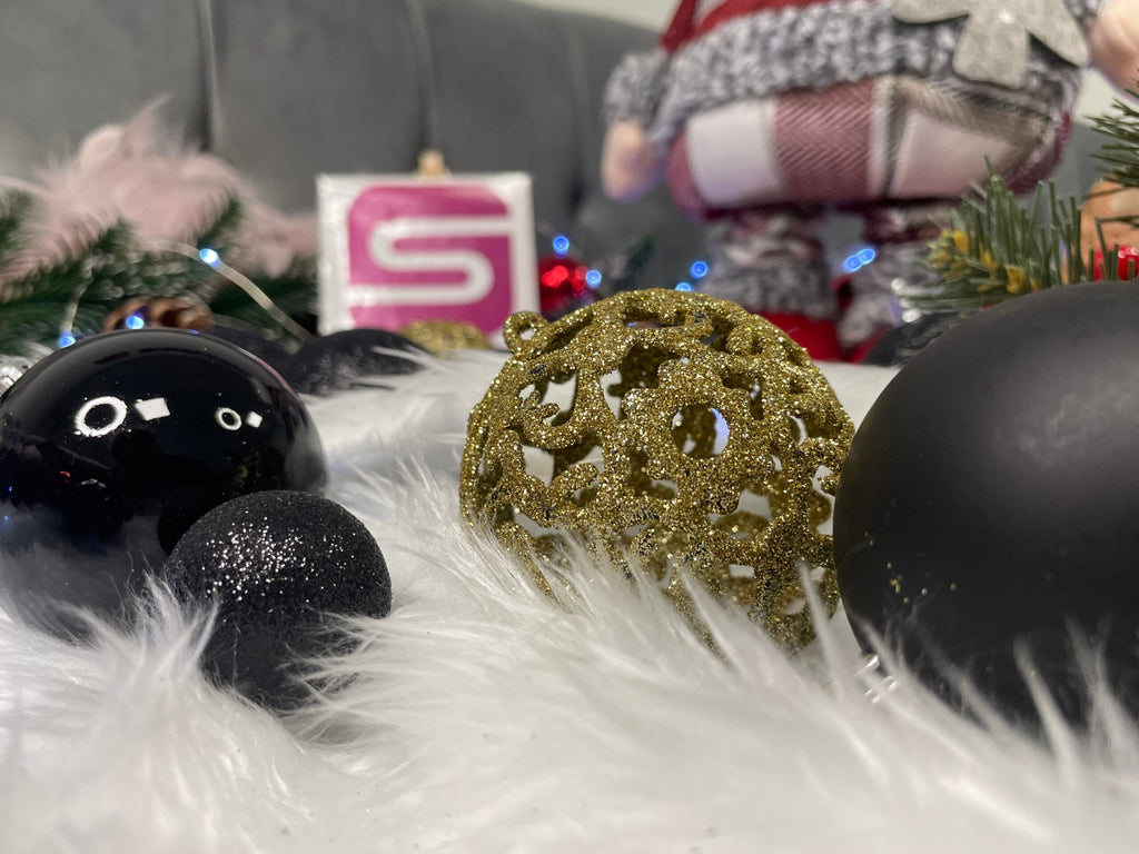 Set globuri de Craciun, 100 bucati, 3-6cm, negru auriu