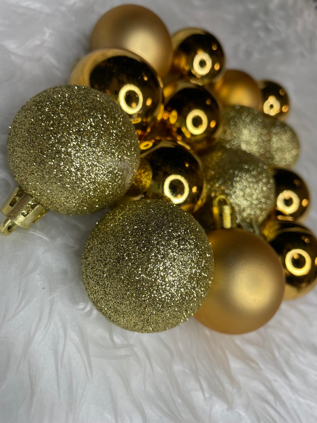 Set globuri de Craciun, 20 bucati, 3 modele, 4cm, auriu