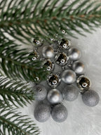 Set globuri de Craciun, 20 bucati, 3 modele, 4cm, argintiu