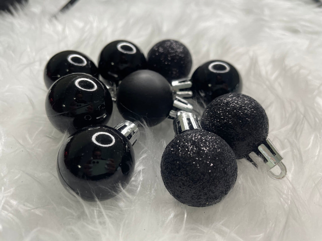Set globuri de Craciun, 25 bucati, 3 modele, 2,5cm si 4cm, negru