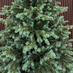 Brad artificial , Scandinavia, verde cu varfuri argintii, integral 3D, 210 cm